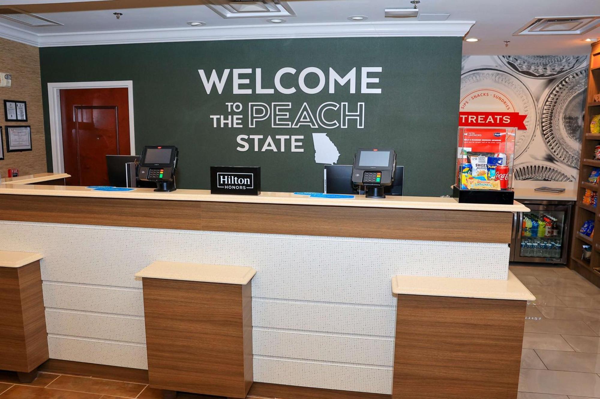 Hampton Inn Atlanta-Canton Zewnętrze zdjęcie