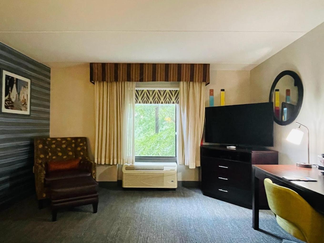 Hampton Inn Atlanta-Canton Zewnętrze zdjęcie